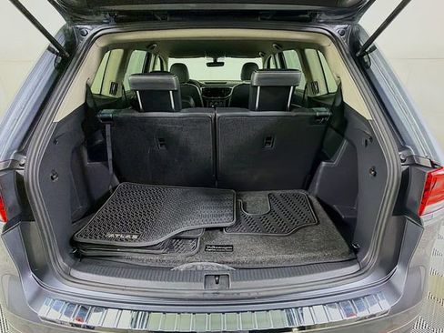 Used 2022 Volkswagen Atlas SE image 25