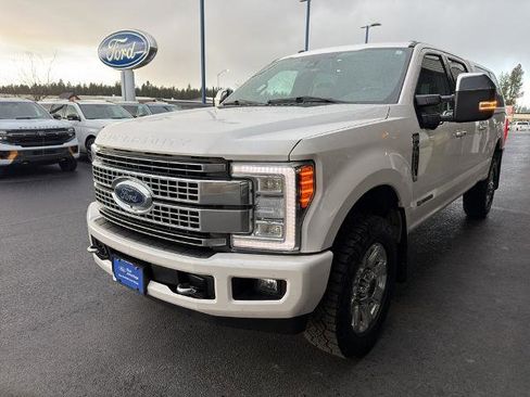 Certified 2017 Ford F350 Platinum w/ Platinum Ultimate Package image 3