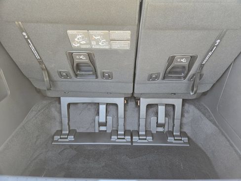 New 2026 Kia Carnival SX FWD image 25