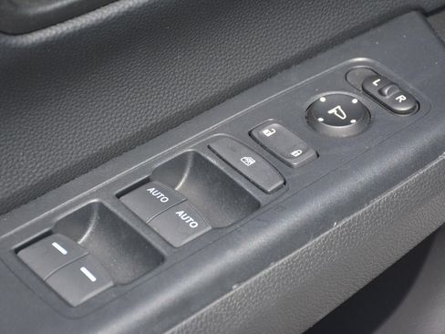 Used 2023 Honda CR-V Sport image 8