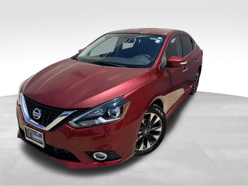 Used 2019 Nissan Sentra SR FWD image 1