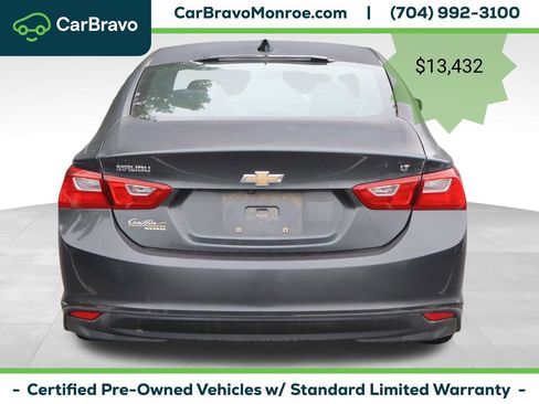 Certified 2017 Chevrolet Malibu LT FWD image 6