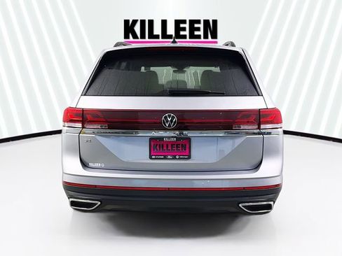 Used 2025 Volkswagen Atlas SE image 6