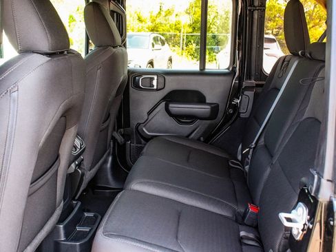 Used 2023 Jeep Wrangler Unlimited w/ Cold Weather Group AWD/4WD image 35