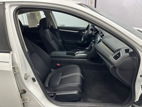 Used 2020 Honda Civic EX image 13
