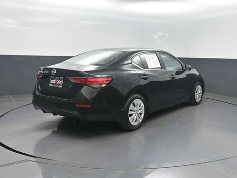 Used 2024 Nissan Sentra S FWD image 31