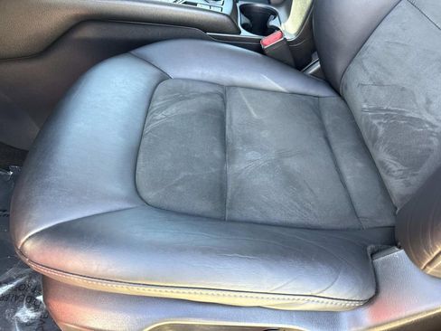 Used 2021 MAZDA CX-5 Touring image 26