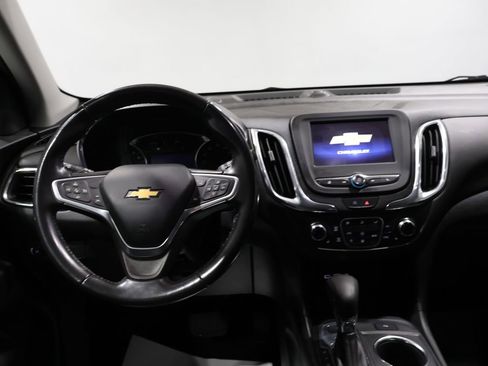 Used 2022 Chevrolet Equinox LT image 17