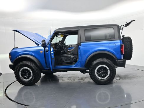 Used 2023 Ford Bronco Badlands w/ Sasquatch Package AWD/4WD image 67