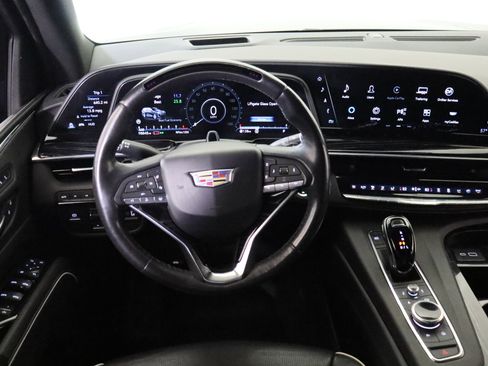 Used 2021 Cadillac Escalade ESV Sport w/ Driver Assist Tech Package image 18