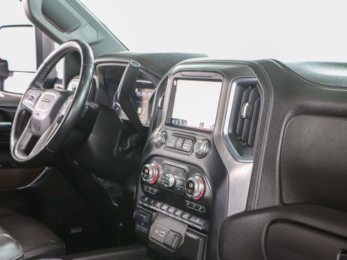 Used 2023 GMC Sierra 2500 Denali w/ Denali Ultimate Package AWD/4WD image 30