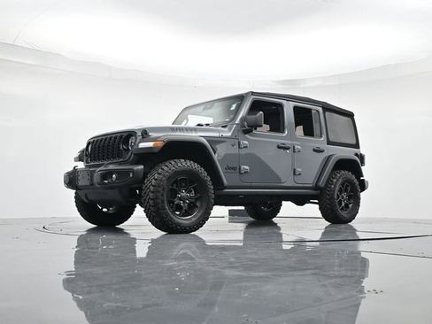 Used 2024 Jeep Wrangler Willys image 31