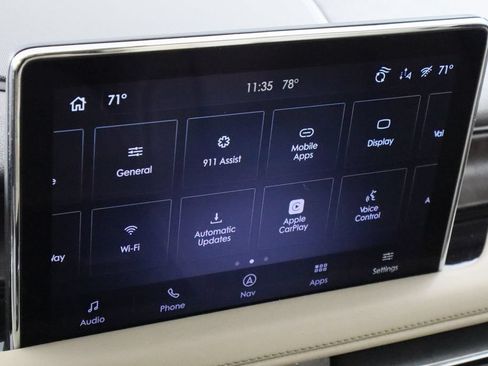 Used 2023 Lincoln Aviator Reserve w/ Equipment Group 201A AWD/4WD image 30
