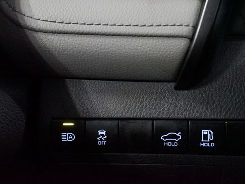 Certified 2022 Toyota Camry LE FWD image 22