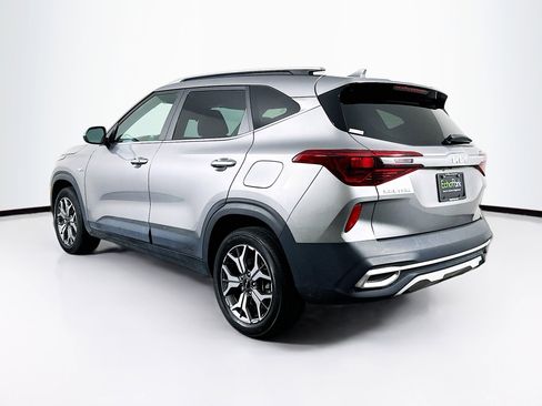 Used 2023 Kia Seltos EX image 5