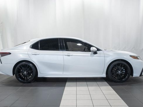 Used 2023 Toyota Camry XSE w/ Cold Weather Package AWD/4WD image 3