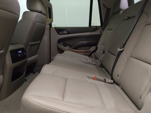 Used 2019 Chevrolet Tahoe Premier RWD image 18