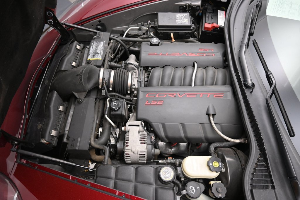 Used 2007 Chevrolet Corvette Coupe w/ Preferred Equipment Group RWD image 21