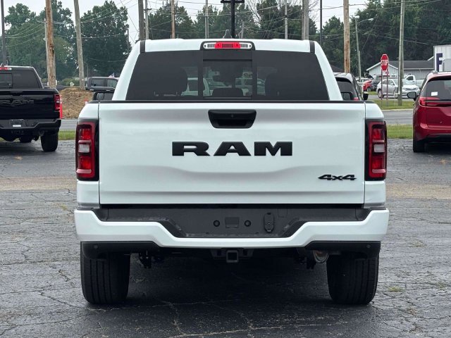 New 2026 RAM 1500 Express AWD/4WD image 32