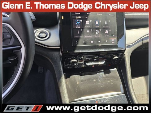 Certified 2023 Jeep Grand Cherokee L Laredo w/ Luxury Tech Group I AWD/4WD image 18