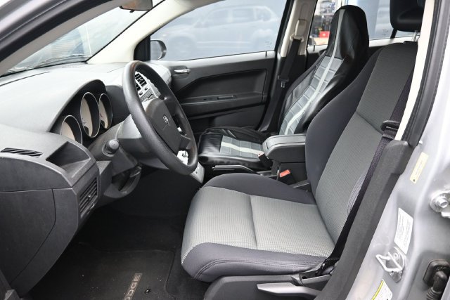 Used 2009 Dodge Caliber SXT FWD image 11