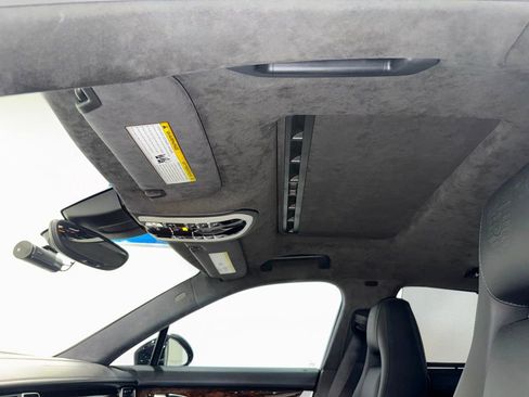 Used 2014 Porsche Panamera Turbo S Executive image 36