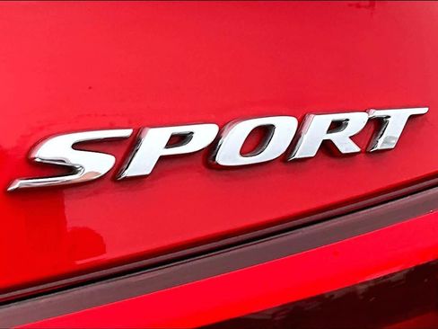 Used 2024 Honda Civic Sport image 9