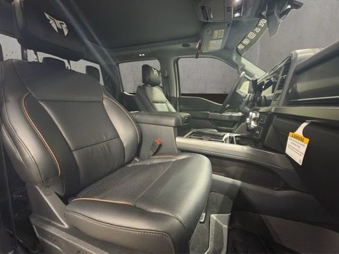 New 2026 Ford F250 Lariat w/ Black Appearance Package AWD/4WD image 16