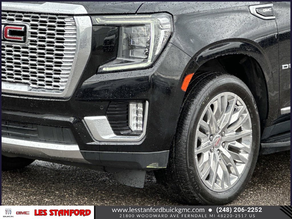 Used 2024 GMC Yukon XL Denali AWD/4WD image 9