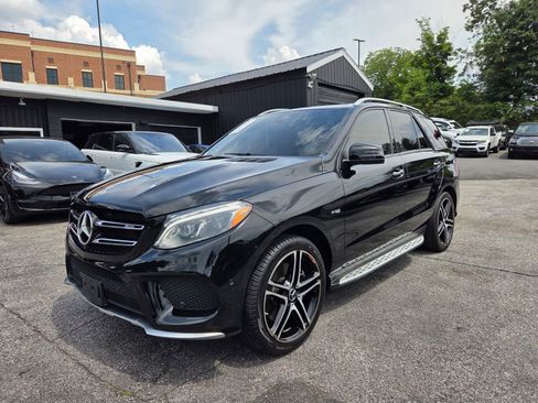 Used 2019 Mercedes-Benz GLE 43 AMG 4MATIC image 3