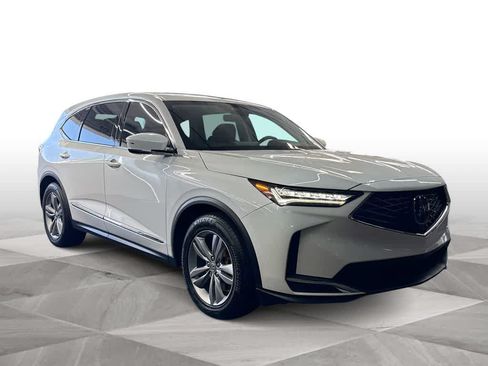 Used 2025 Acura MDX FWD image 2