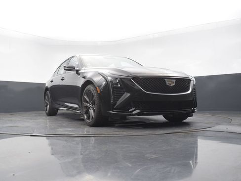Used 2025 Cadillac CT5 V w/ Platinum Package AWD/4WD image 45