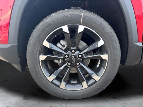New 2026 Chevrolet Equinox RS w/ Convenience Package III AWD/4WD image 14
