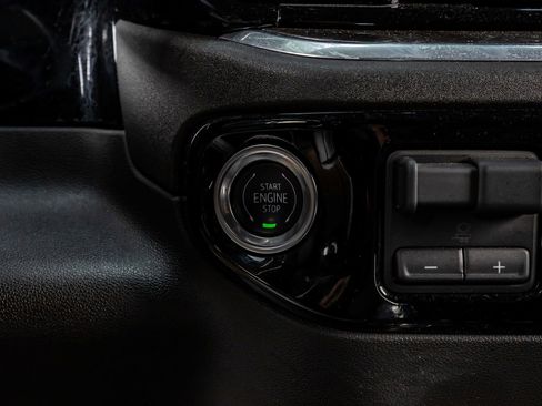 Used 2025 Chevrolet Silverado 3500 LTZ w/ LTZ Plus Package image 20