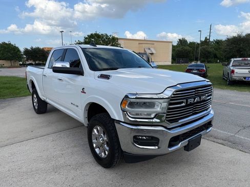 Used 2020 RAM 2500 Laramie AWD/4WD image 4