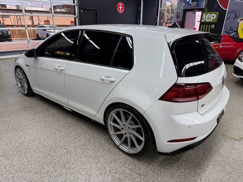Used 2019 Volkswagen Golf R 4-Door AWD/4WD image 3