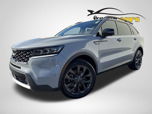 Used 2023 Kia Sorento SX Prestige image 3