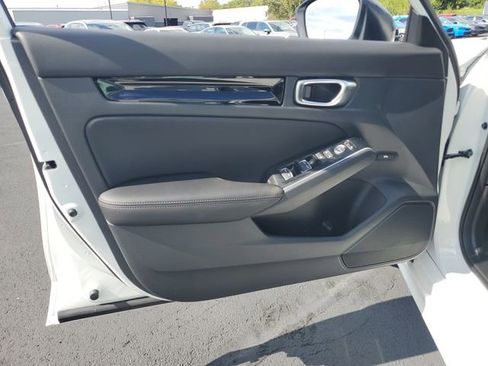 New 2026 Honda Civic Sport Touring image 39