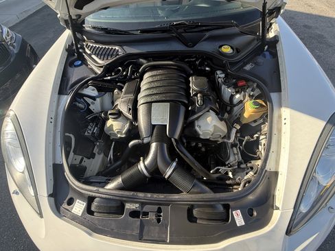 Used 2013 Porsche Panamera image 35
