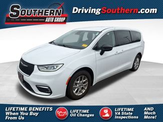 Used 2024 Chrysler Pacifica Touring-L 360° Tour