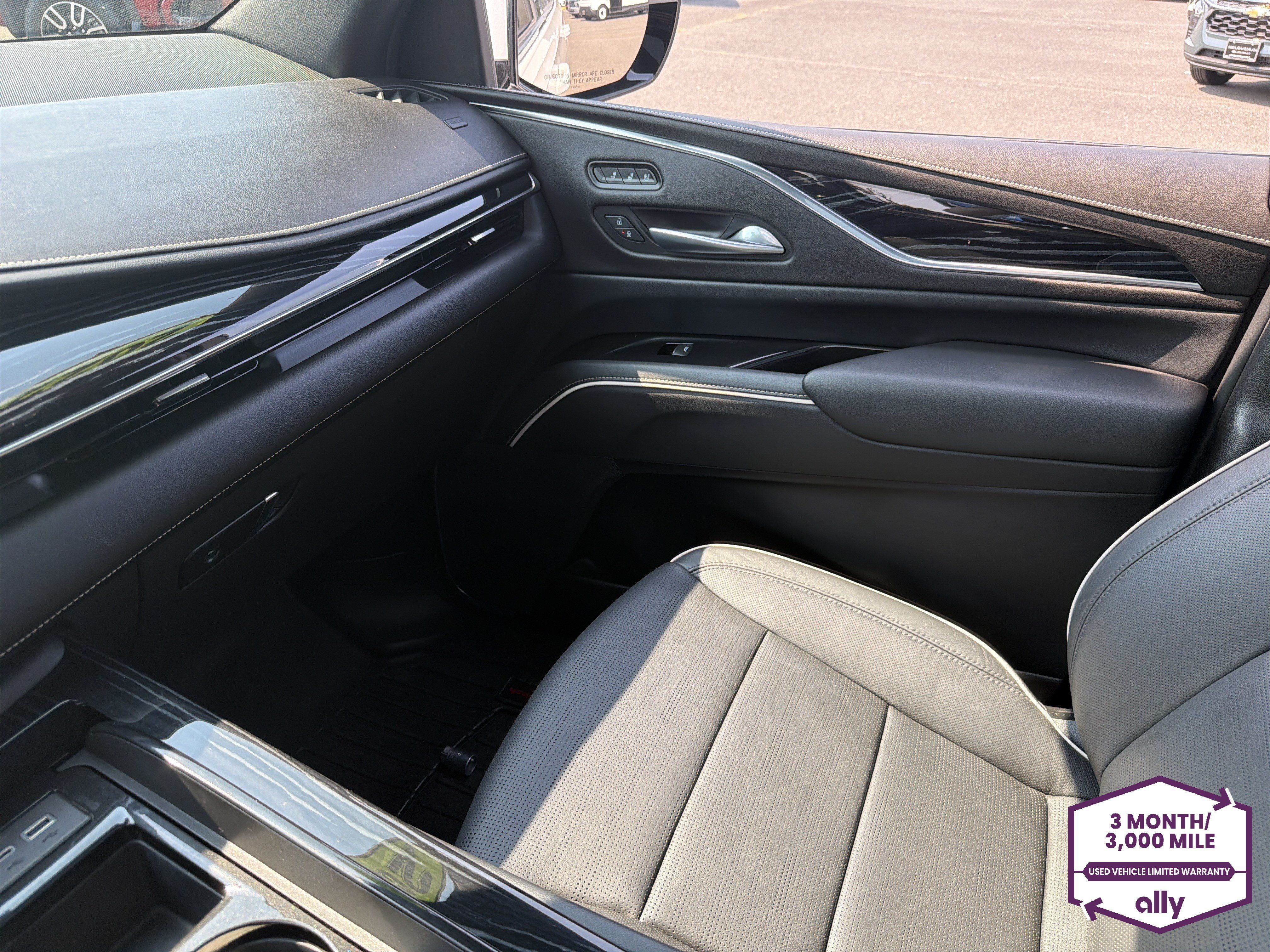 Used 2022 Cadillac Escalade Sport AWD/4WD image 26