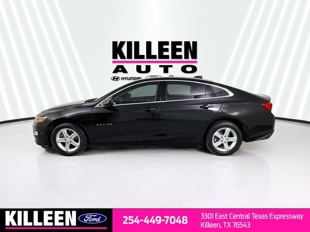 Used 2025 Chevrolet Malibu LS FWD image 4