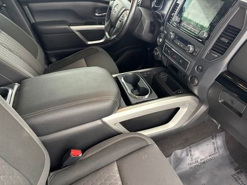Certified 2024 Nissan Titan SV AWD/4WD image 19