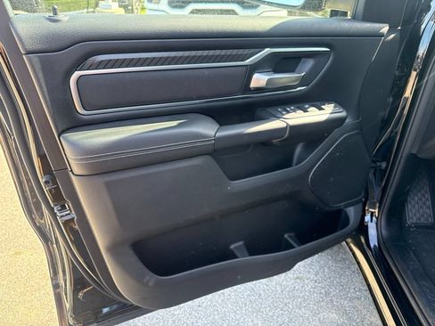 New 2026 RAM 1500 4x4 Crew Cab image 15