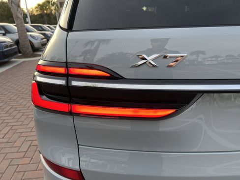 Certified 2023 BMW X7 xDrive40i w/ Executive Package image 47