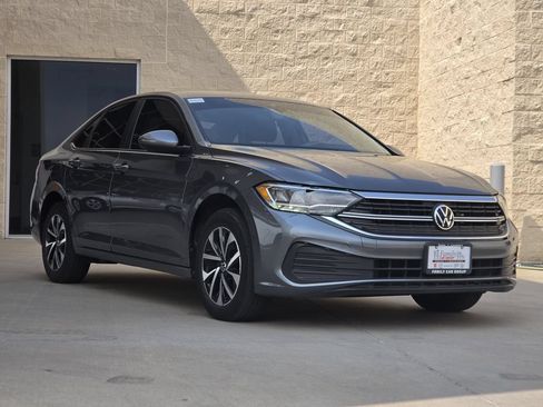 Used 2024 Volkswagen Jetta S FWD image 2