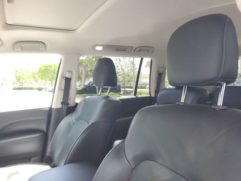 Used 2024 INFINITI QX80 Luxe AWD/4WD image 23