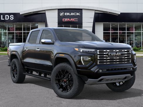 New 2026 GMC Canyon Denali w/ LPO, Denali Black Edition AWD/4WD image 7