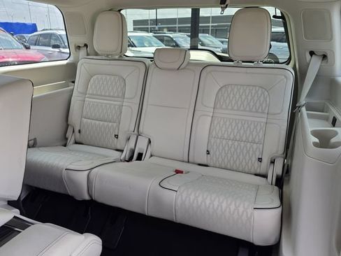 Used 2020 Lincoln Navigator Black Label AWD/4WD image 21