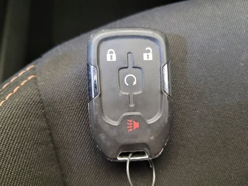 Used 2019 GMC Terrain SLE w/ Driver Convenience Package FWD image 32